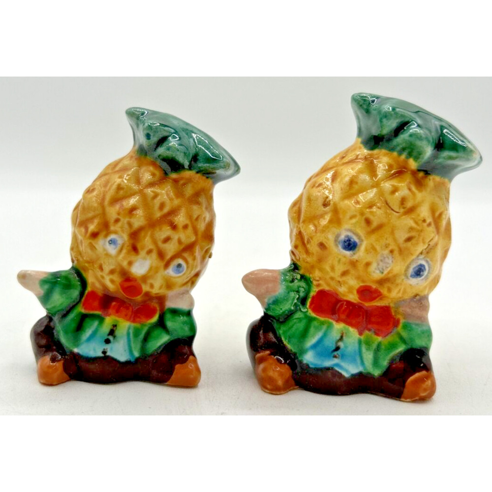 Vintage Retro Salt and Pepper Shakers Anthropomorphic Pineapple Head U260/7